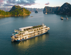 HALONG BAY ON MON CHERI CRUISE