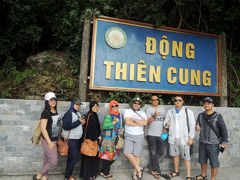 Visit Thien Cung cave